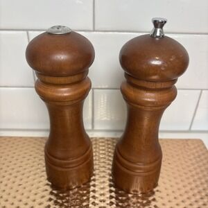 Vintage Mr. Dudley‎ Wooden Salt Shaker & Pepper Mill Grinder Set Med. Brown Wood